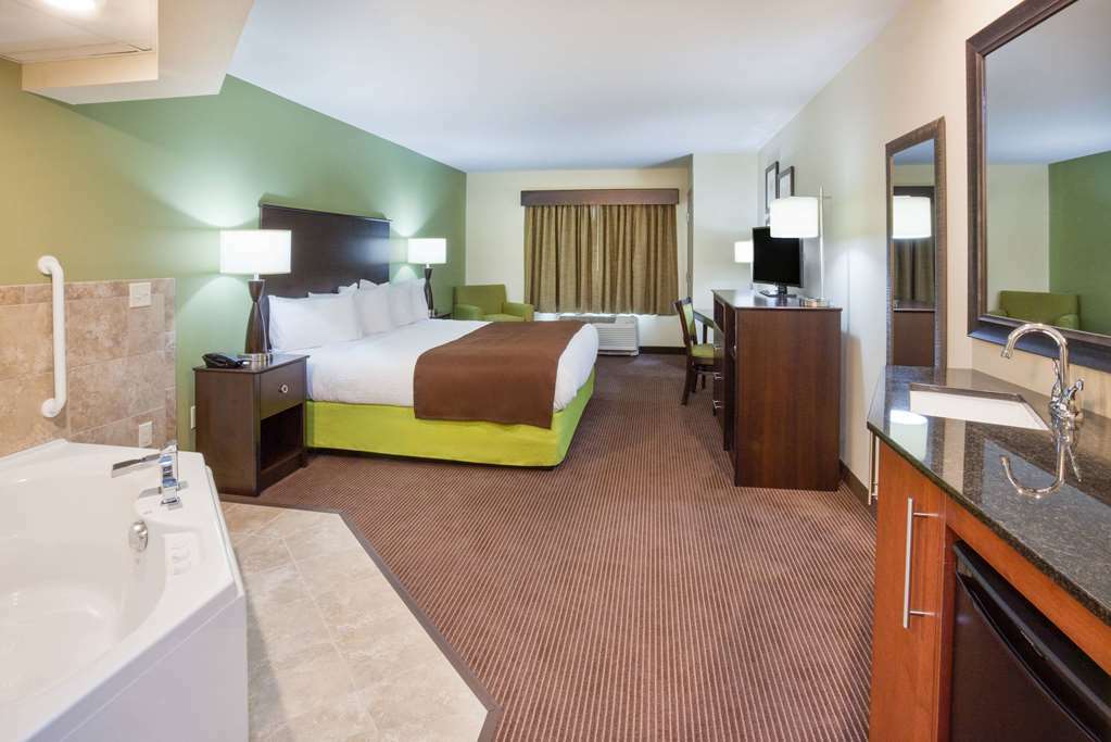 Americinn By Wyndham Hartford Wi Стая снимка